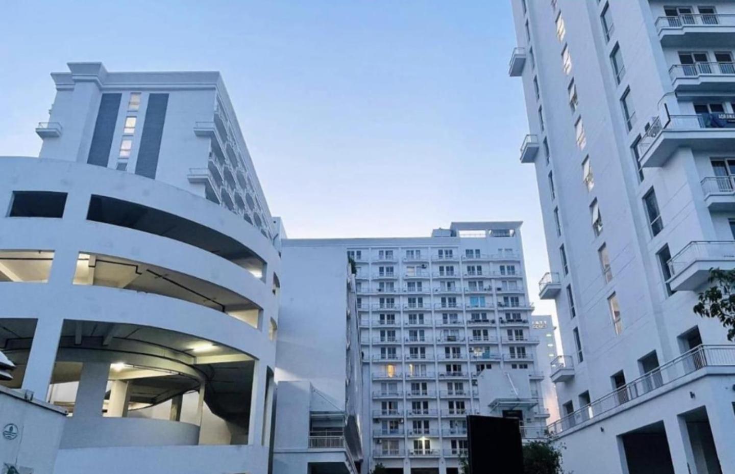 Hotel Crossandra Lucknow